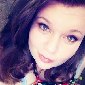 Meet your Posher, Annabel